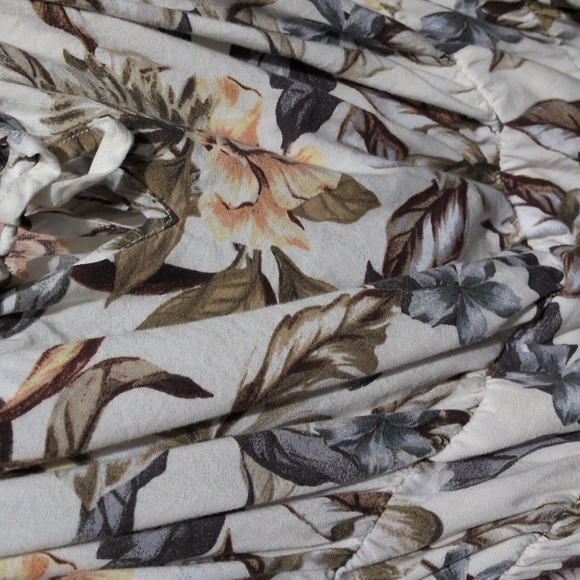 Torrid Chalis Floral Tea Dress Sz 0 0X L/XL Midi Vacation Tropical Resort Cruise - Picture 10 of 11